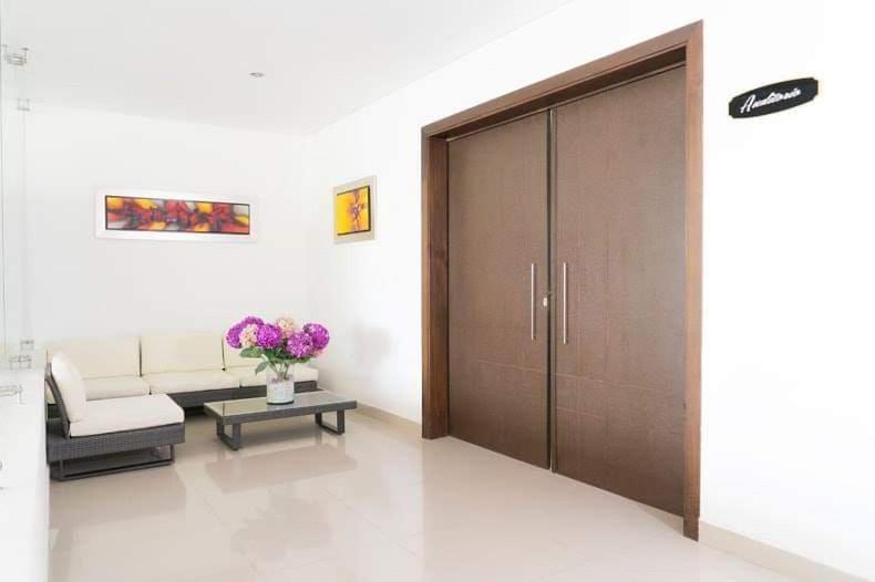 Hotel Cinco Montería エクステリア 写真