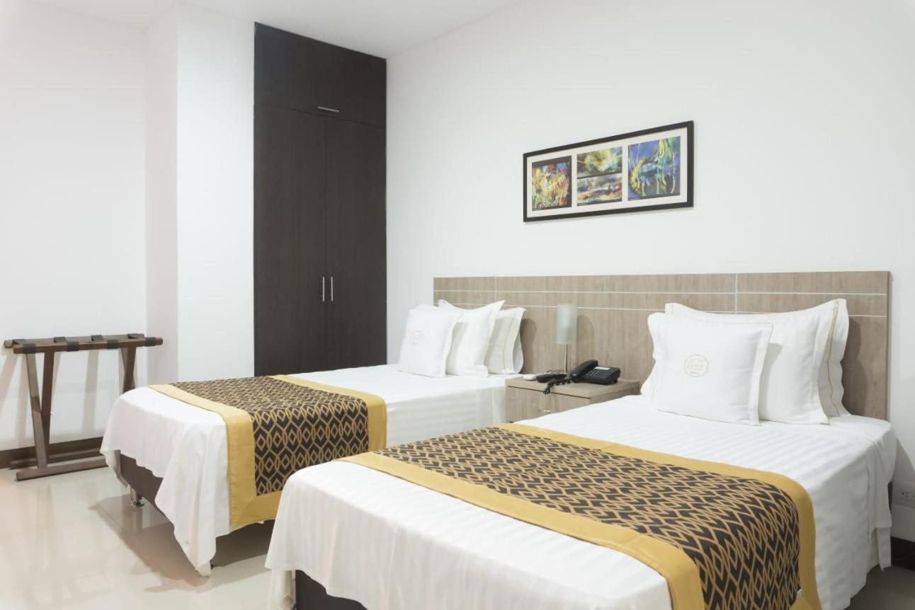Hotel Cinco Montería エクステリア 写真
