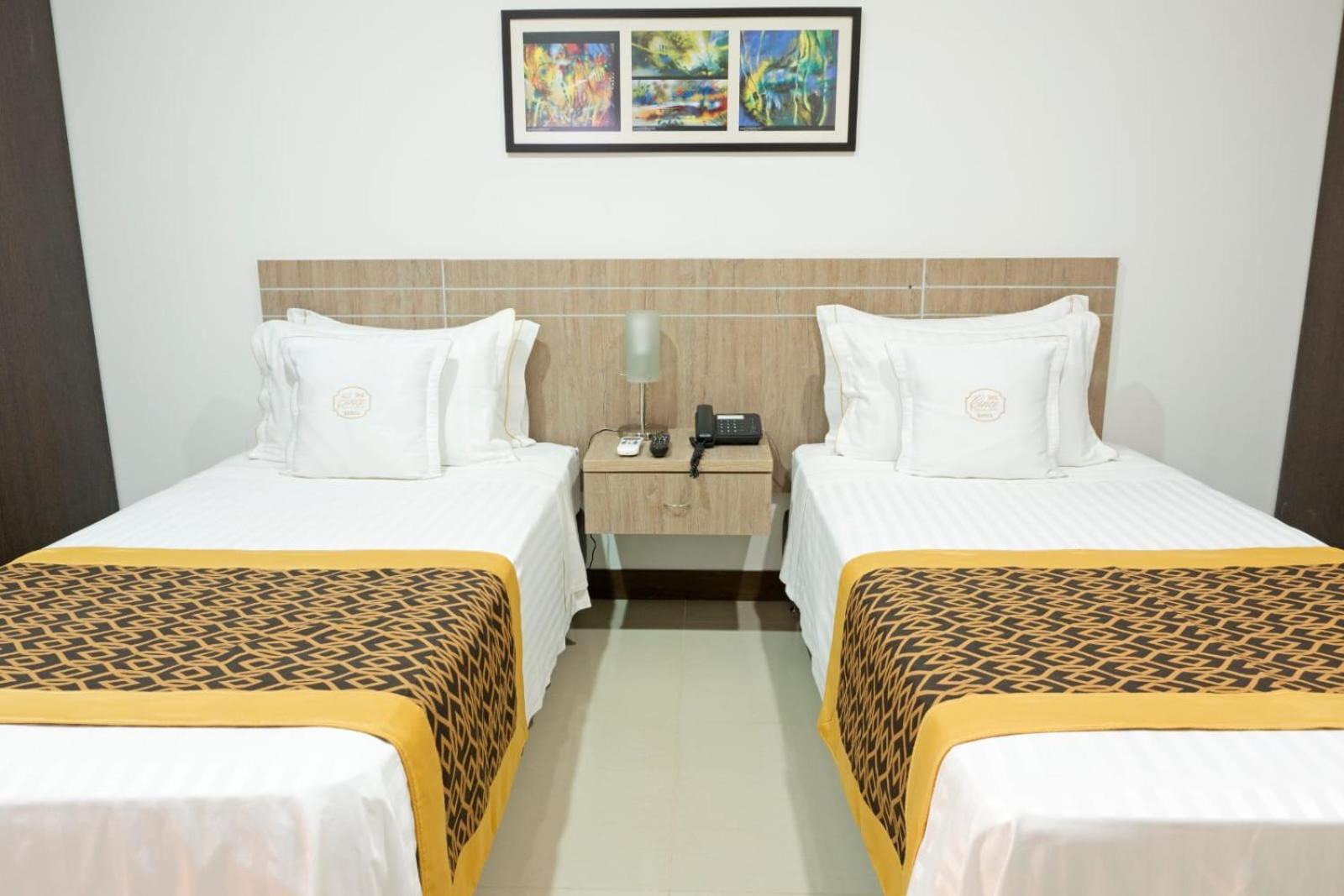 Hotel Cinco Montería エクステリア 写真