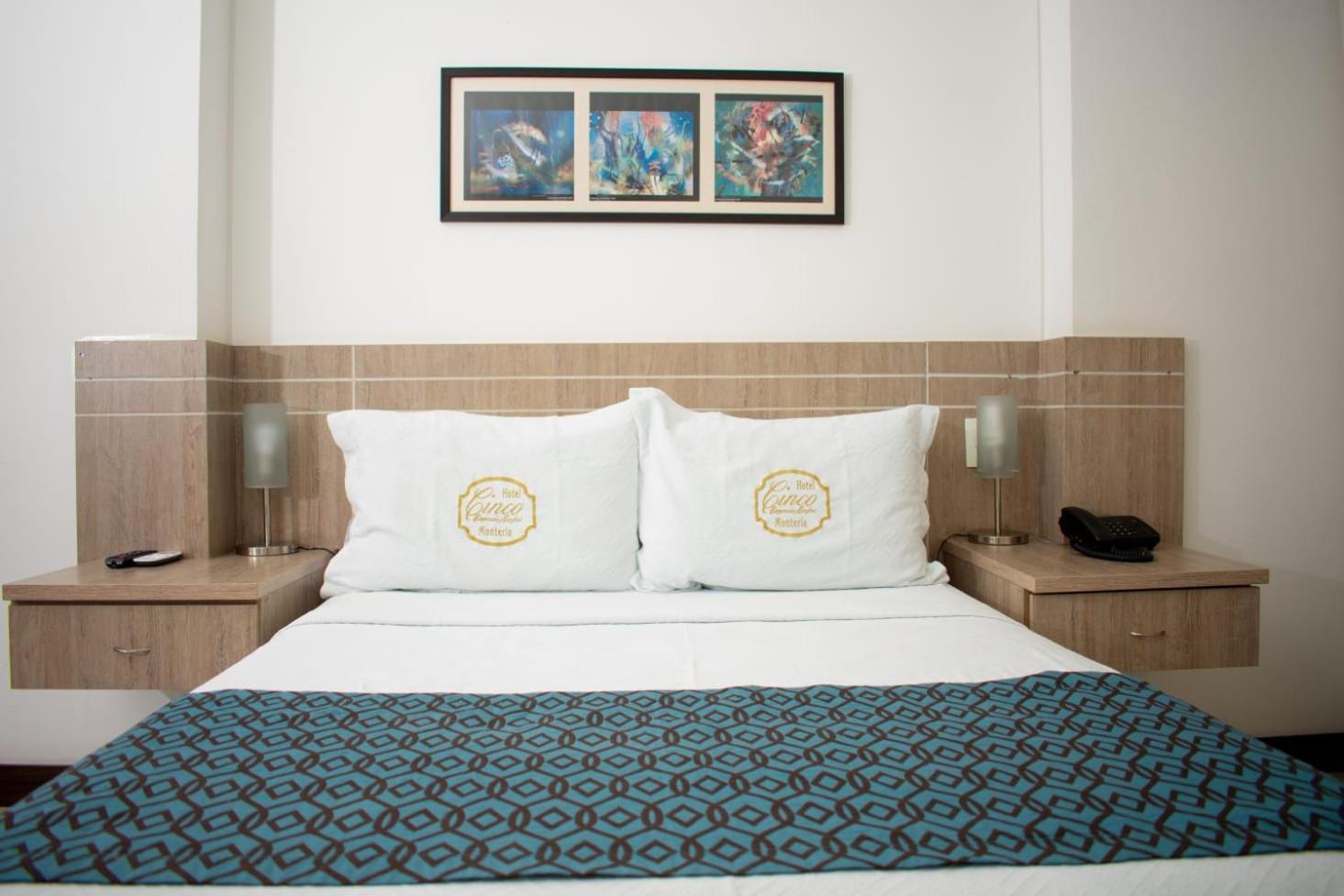 Hotel Cinco Montería エクステリア 写真