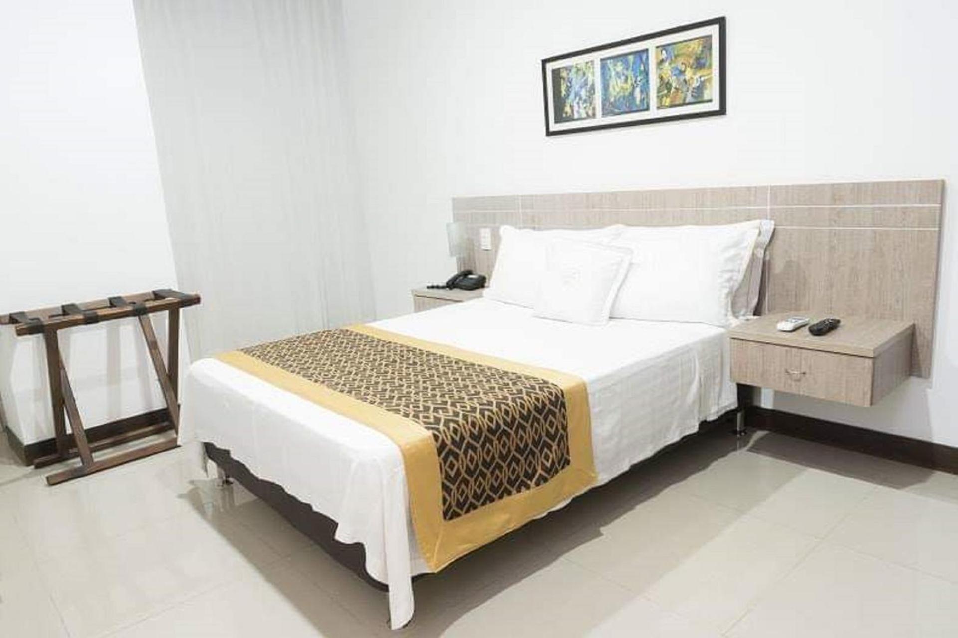 Hotel Cinco Montería エクステリア 写真